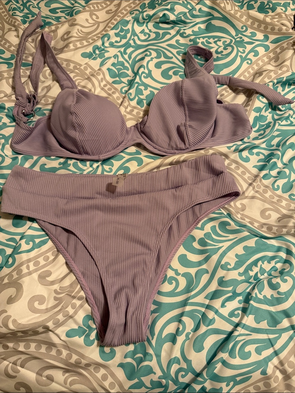 Lilac Ribbed Underwire Bikini Set - Supportive Top & High-Cut Bottoms